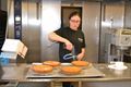 Bakkerij Kadetje bakt de 'Getekende Lommel taart'