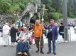 Vredevolle bedevaart in Lourdes
