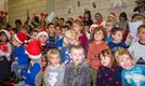 Kinderen Steenoven vieren Kerstmis