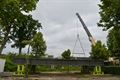 Spoorwegbrug terug op haar plaats