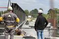 Spoorwegbrug terug op haar plaats