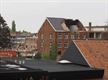 Ondertussen, op de collegesite...