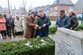 Opening historisch kerkhofje Paal