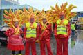 Carnavalsstoet trekt door de centrumstraten