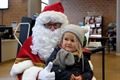 Kerstman te gast in de bibliotheek