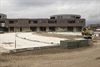 Drukte aan woon- en winkelcomplex