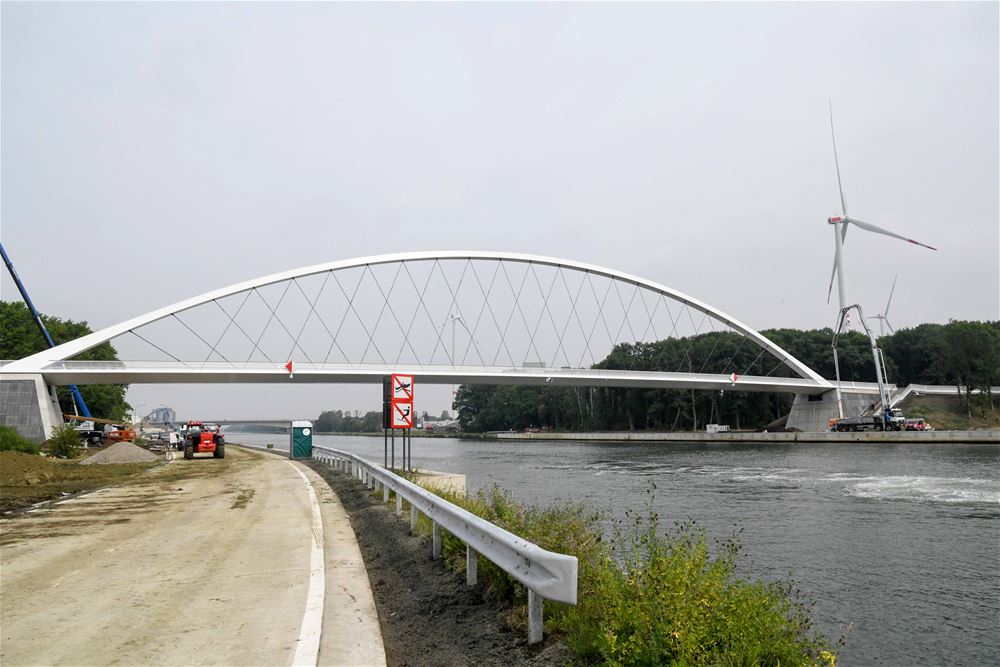 Canal Albert (Albertkanaal) Antwerpen-Hasselt (Fietssnelweg F005) - Page 3 001