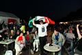 Italianen vieren feest, Rode Duivels naar huis