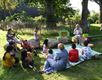 Gezellige voorleesavond in het park