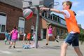 Basketballen en hesjes voor scholengemeenschap PIT