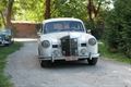 Oldtimers houden halt bij Blueberry Fields