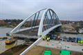 Nieuwe brug Viversel geplaatst