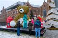 Kerstman trekt langs de deelkernen