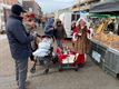 Kerstman bezoekt markt in Paal