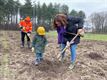 Twee nieuwe bossen aangeplant