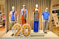 Aanschuiven voor opening The Fashion Store