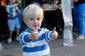Snoepjes rapen op kermis Kattenbos