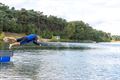 Blootvoets waterskiën
