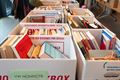 Veel volk voor boekenverkoop
