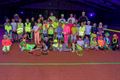 Tennissen in het donker, met blacklights