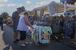 Jef Mertens op 'zijn' Avondmarkt Leopoldlaan