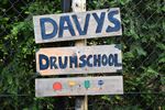Drummen en nog eens drummen bij Davy