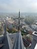 Het nieuwe kruis van de Sint-Pietersbandenkerk