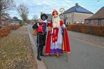 Sint en Piet op bezoek bij Arthur, Victor en Nora