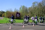 Neanias komt terug met een velofanfare