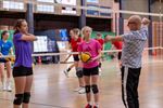 Enthousiast volleygeweld op trainingsstage Lovoc