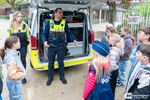Politie op bezoek in de klas van Yenthe in BaLu