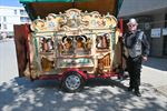Muzikale deuntjes op de wekelijkse markt