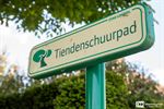 Buren zaaien samen met de stad een bloemenweide