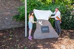 Vredesmonument officieel ingehuldigd
