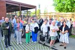 Opening nieuwe school onder magische eik