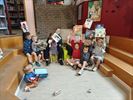 Fijn voorleeshalfuurtje in de bib