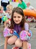 Dansen in de regen op schoolfeest XCL Wegwijs