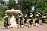 Processie in Lille onder stralende zon