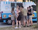 Zonnig buurtfeest in de Kruisboogstraat