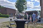Zonnig buurtfeest in de Kruisboogstraat
