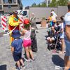 Ballonnenclown op de woensdagmarkt