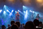 Feest op het zomerse marktplein