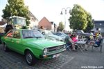 Oldtimerbijeenkomst op het Kerkplein in Bocholt