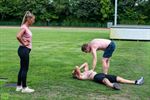 Zander Gonnissen loopt 100 km op de atletiekpiste