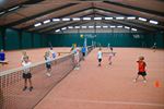 Tennis, spelen en schuimparty op tenniskamp