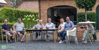 Voetballers Lindelhoeven op teambuilding