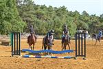 Paardenplezier op springkamp De Vlindervallei