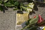 Eerbetoon aan vier verzetsmensen met Stolpersteine