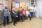 Prijsuitreiking wandelzoektocht Rode Kruis