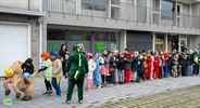 Kindercarnaval kleurt centrum Neerpelt